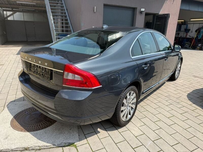 Gebraucht Volvo S80 163 PS (119 kW) 2012 Grau Limousine