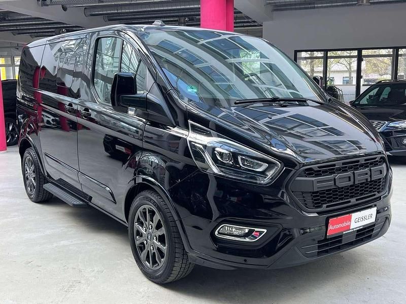 Gebraucht Ford Tourneo 185 PS (136 kW) 2020 Agate black Van / Kleinbus