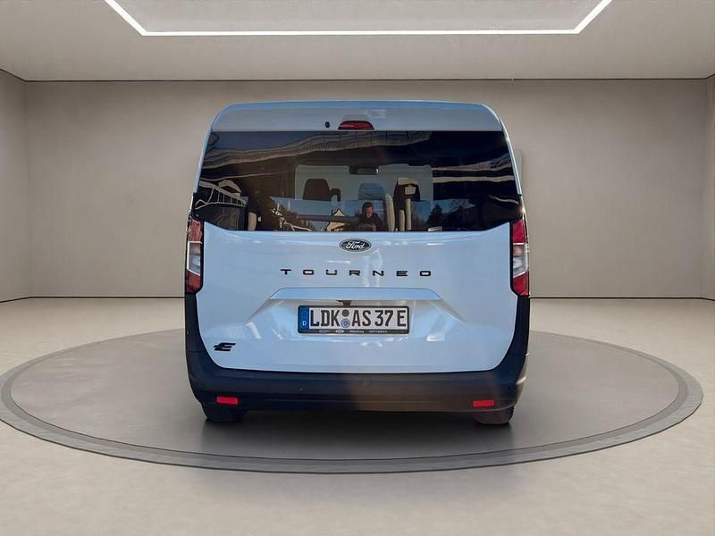 Gebraucht Ford Tourneo Courier Trend 100 kW (136 PS) 2025 Weiß Van / Kleinbus