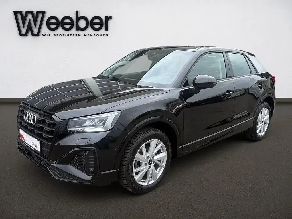 Gebraucht Audi Q2 S-Line 150 PS (110 kW) 2025 Mythosschwarz (metallic) SUV