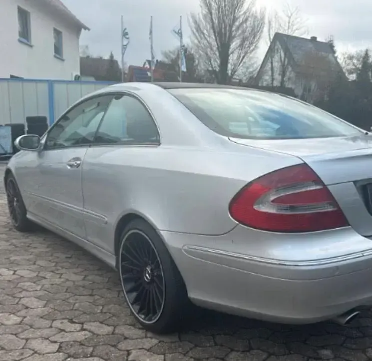 Gebraucht Mercedes CLK240 170 PS (125 kW) 2002 Coupé