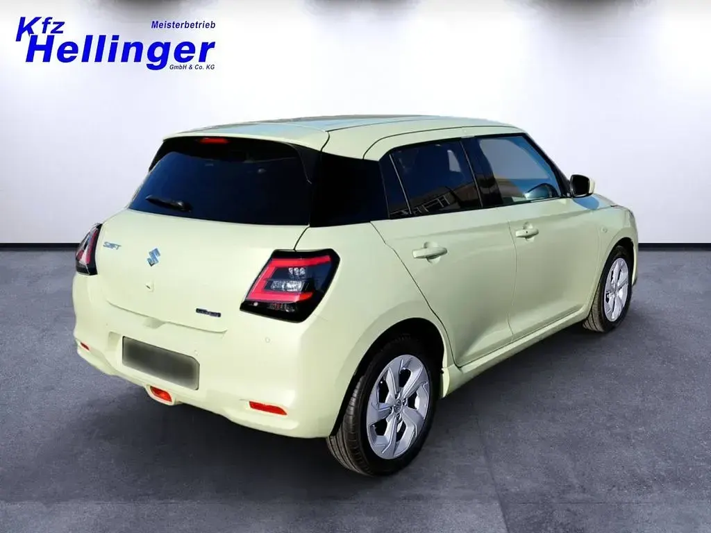 Neu Suzuki Swift Comfort 83 PS (61 kW) 2026 Gelb Kleinwagen