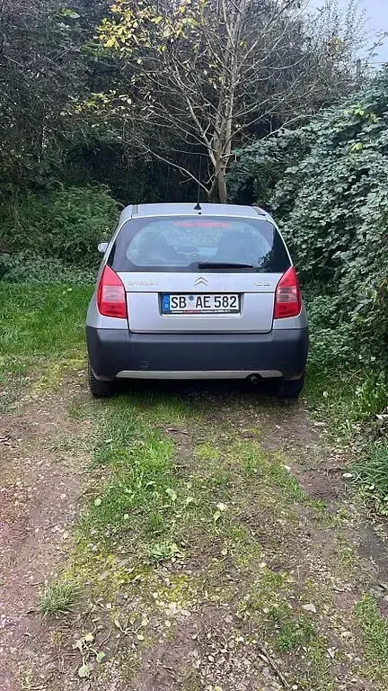 Gebraucht Citroën C2 60 PS (44 kW) 2004 Silber Kleinwagen