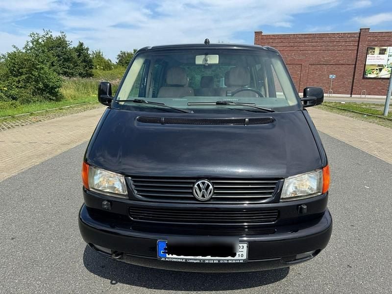 Schwarz Gebraucht 2003 VW T4 Highline Van | 10.900 € (Superpreis) - Bild 1/4