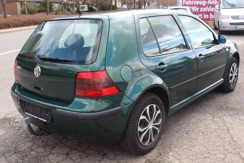 Gebraucht VW Golf IV 75 PS (55 kW) 2002 Grün Limousine