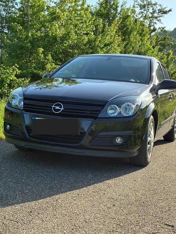 Schwarz Gebraucht 2004 Opel Astra Sport Kombi | 2.950 € (Fairer Preis) - Bild 1/4