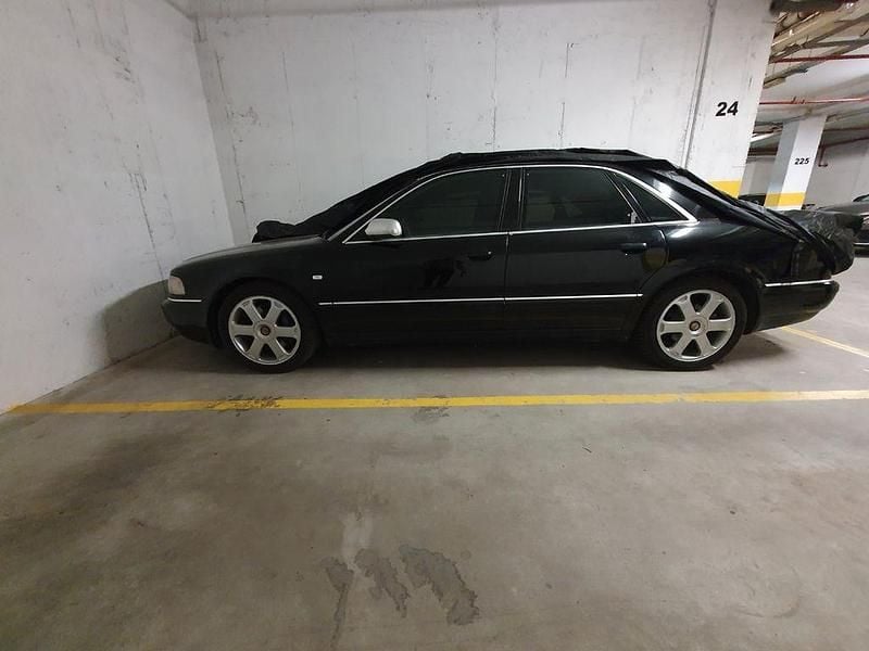 Gebraucht Audi S8 Sport 360 PS (264 kW) 2001 Schwarz Limousine