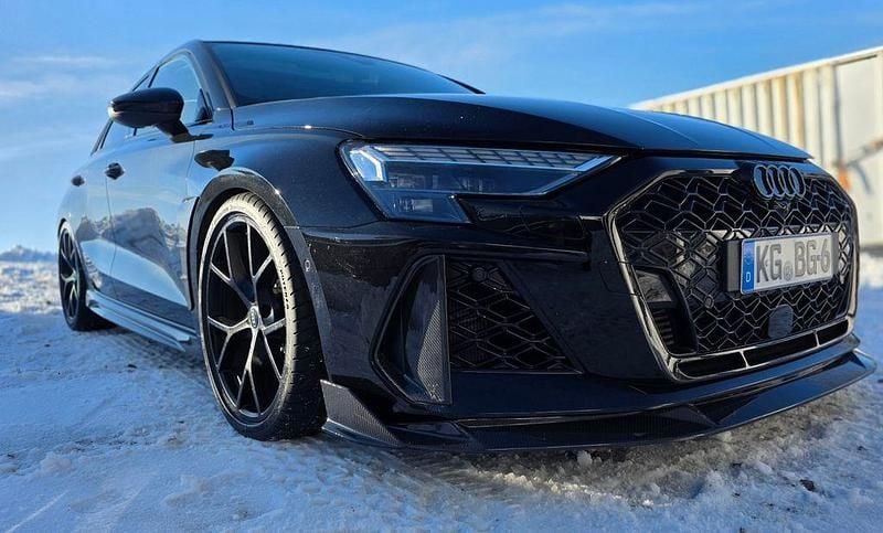 Schwarz Gebraucht 2025 Audi RS3 Sport Limousine | 69.500 € (Teuer) - Bild 1/4