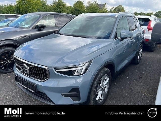 Gebraucht Volvo XC40 Plus 163 PS (119 kW) 2023 Grau SUV