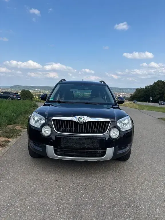 Gebraucht Skoda Yeti Ambition 140 PS (102 kW) 2012 Schwarz SUV