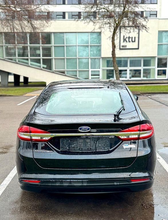 Gebraucht Ford Mondeo 165 PS (121 kW) 2019 Schwarz Limousine