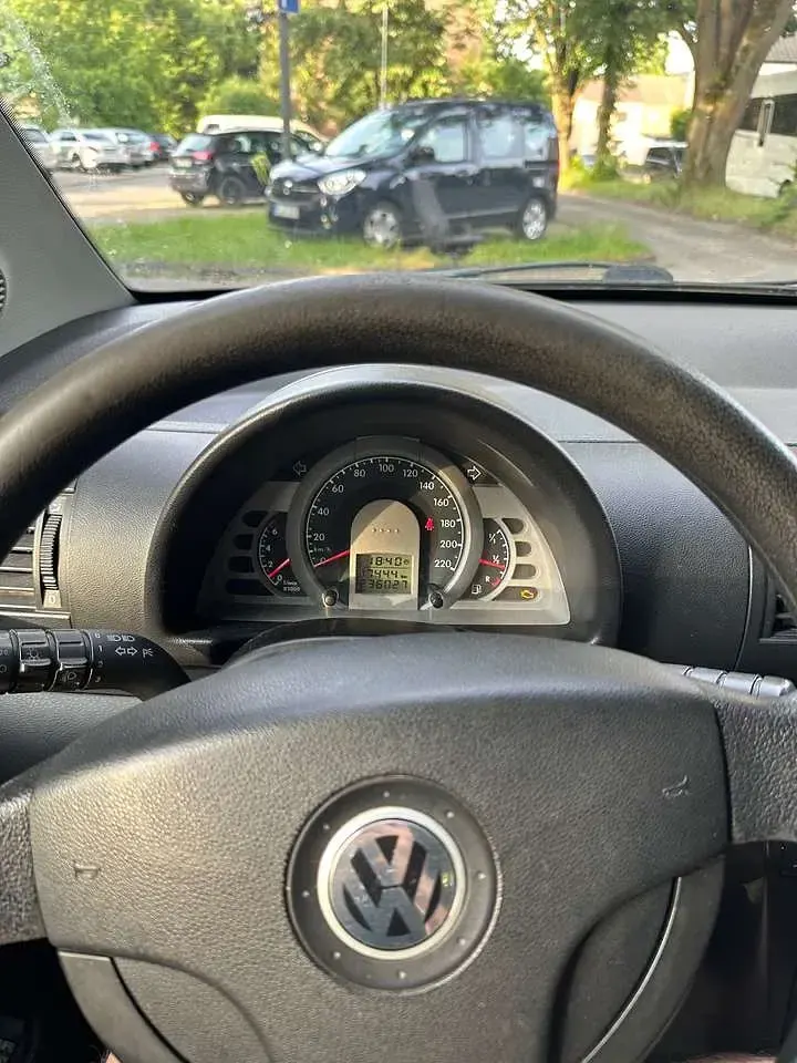Gebraucht VW Fox 54 PS (39 kW) 2008 Blau Kleinwagen