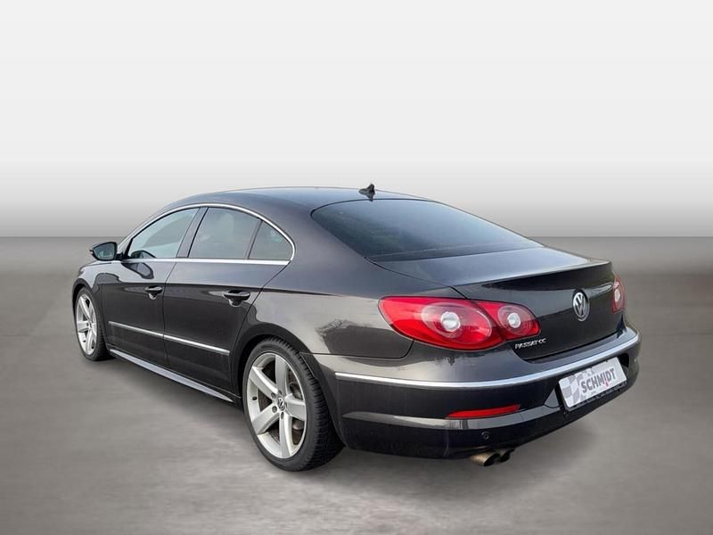 Gebraucht VW Passat 170 PS (125 kW) 2010 Grau Limousine