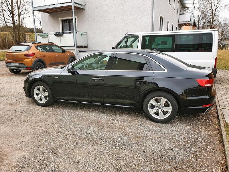 Gebraucht Audi A4 S-Line 150 PS (110 kW) 2016 Schwarz Limousine