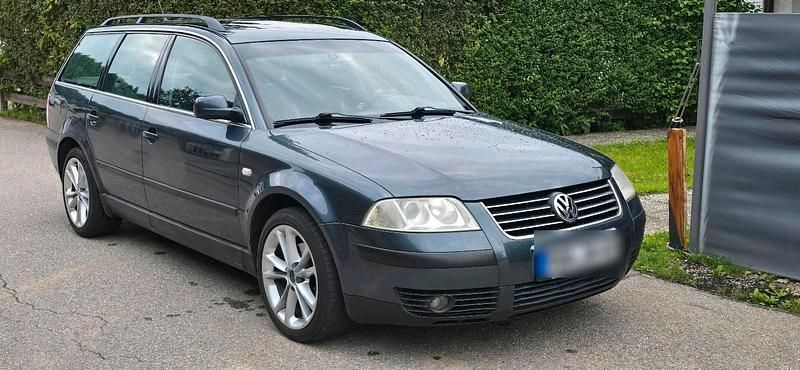 Andere farben Gebraucht 2001 VW Passat Kombi | 1.450 € (Fairer Preis) - Bild 1/4
