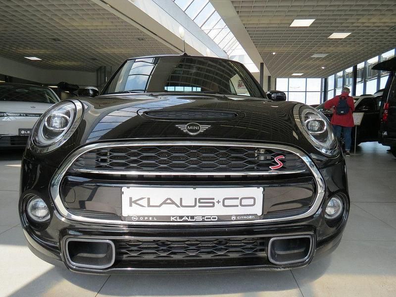 Gebraucht Mini Cooper S Cabriolet 192 PS (141 kW) 2020 Schwarz Cabrio