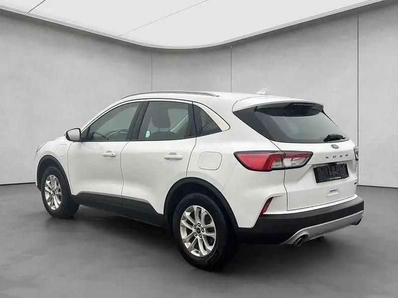 Gebraucht Ford Kuga Titanium 224 PS (164 kW) 2022 Frozen white SUV