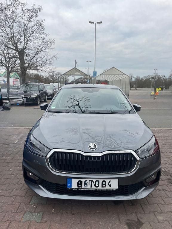 Gebraucht Skoda Fabia Selection 116 PS (85 kW) 2024 Grau Kleinwagen