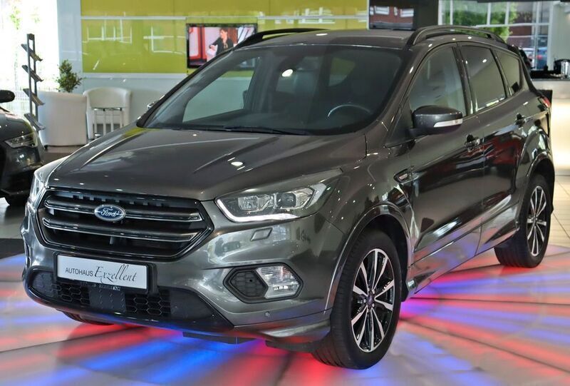 Magneticgrau (metallic) Gebraucht 2018 Ford Kuga ST-Line SUV | 15.950 € (Etwas zu teuer) - Bild 1/4