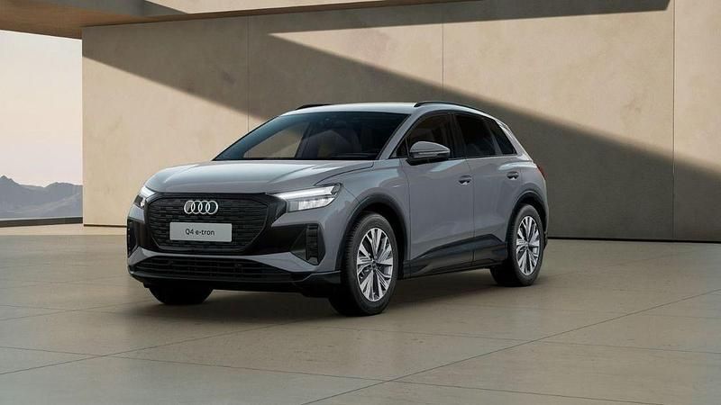 Gebraucht Audi Q4 e-tron Advanced 210 kW (286 PS) 2025 Grau SUV
