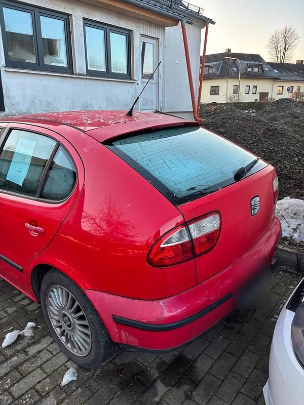 Gebraucht Seat Leon Stella 105 PS (77 kW) 2001 Rot Kleinwagen