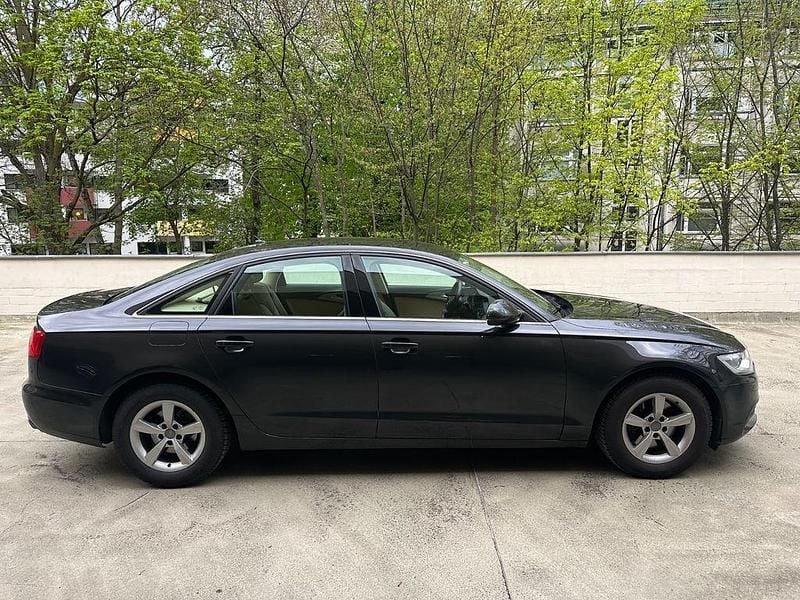 Używany Audi A6 204 KM (150 kW) 2011 Szary Sedan/Limuzyna