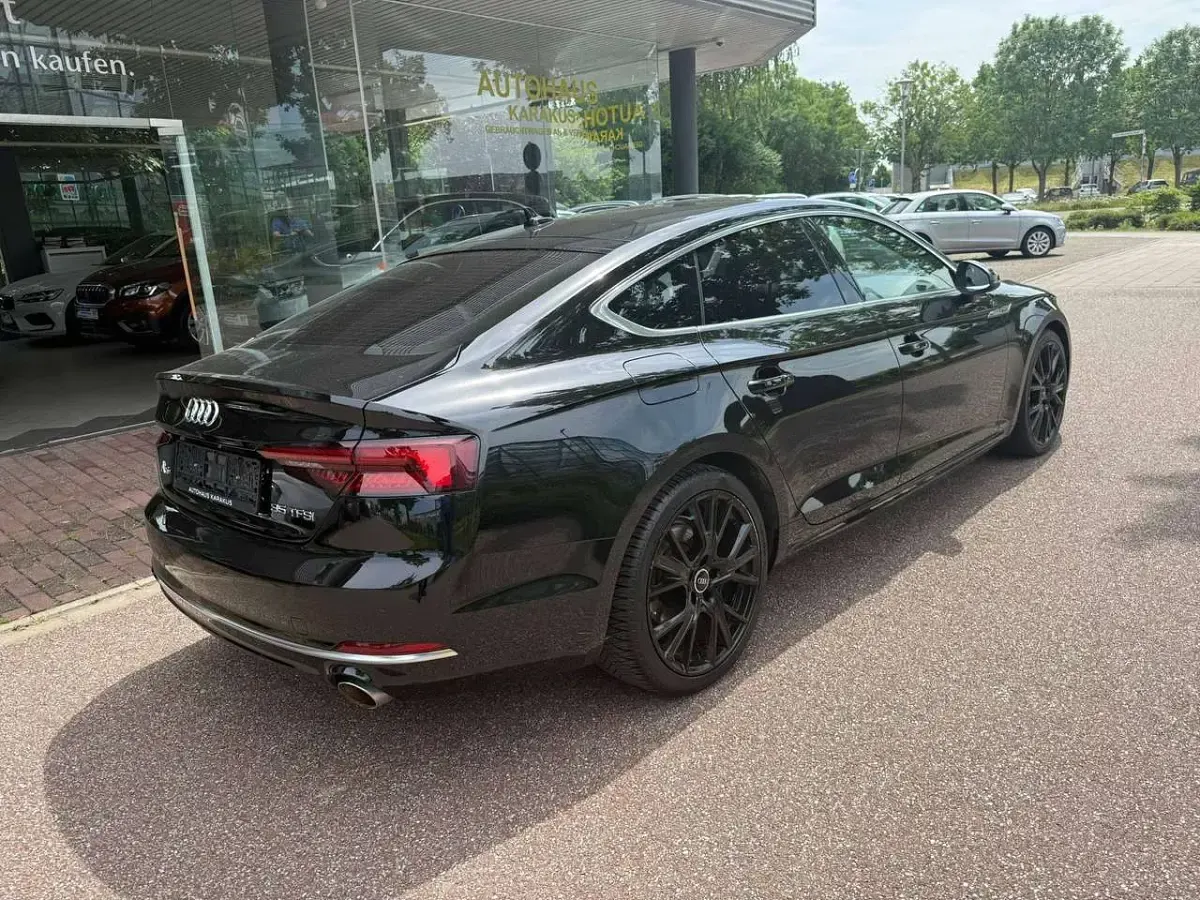 Gebraucht Audi A5 Sport 150 PS (110 kW) 2020 Brillantschwarz Coupé
