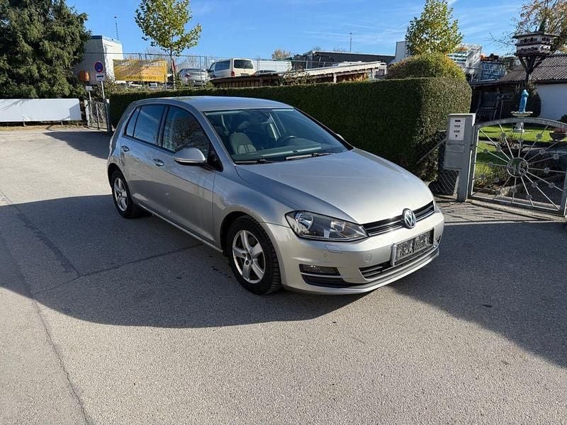 Gebraucht VW Golf VII 90 PS (66 kW) 2013 Grau Limousine