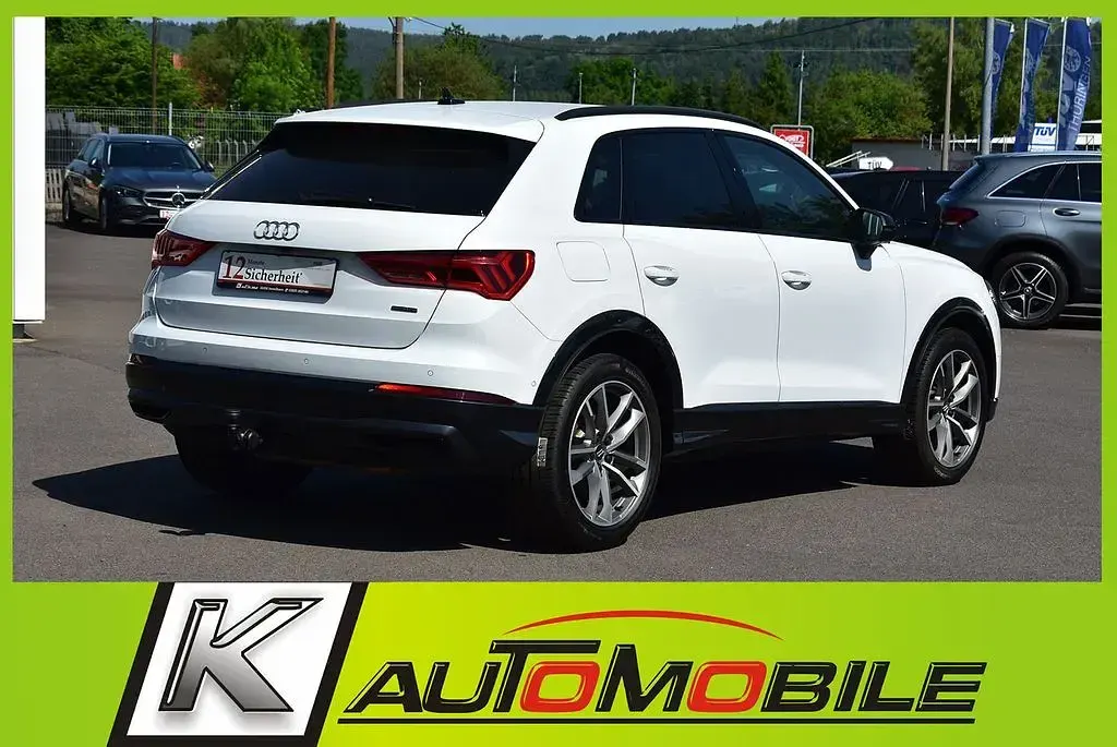 Gebraucht Audi Q3 Sport 190 PS (139 kW) 2019 Weiss SUV