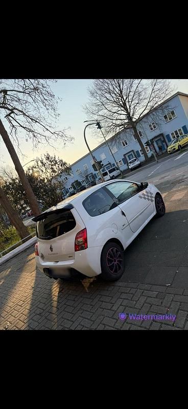 Gebraucht Renault Twingo 75 PS (55 kW) 2010 Weiß Kleinwagen