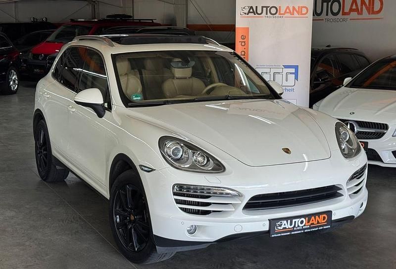 Gebraucht Porsche Cayenne 245 PS (180 kW) 2011 Sandweiss SUV