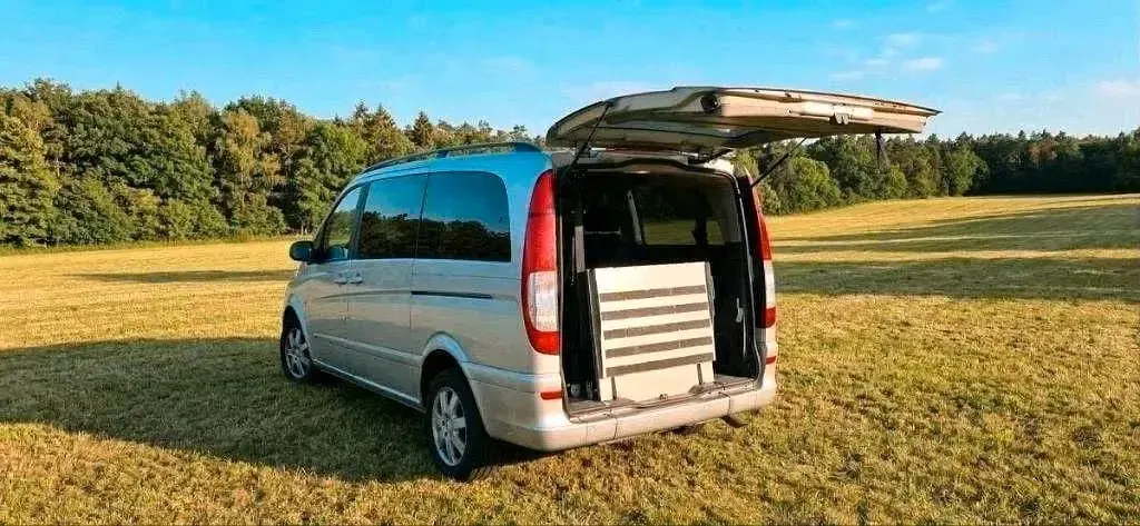 Gebraucht Mercedes Viano 150 PS (110 kW) 2005 Silber Van / Kleinbus