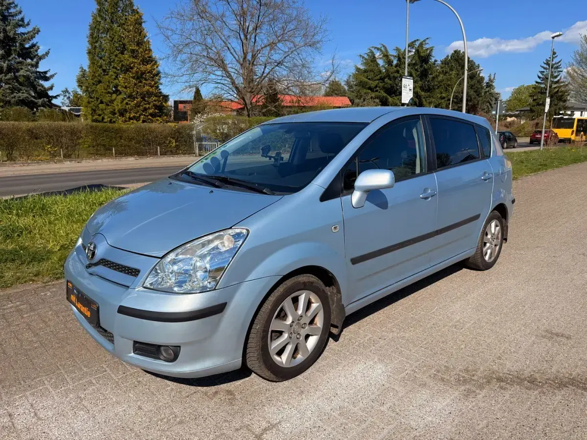 Gebraucht Toyota Corolla Verso Executive 129 PS (94 kW) 2006 Blau Van / Kleinbus