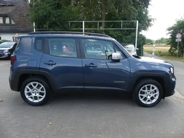 Gebraucht Jeep Renegade Limited 120 PS (88 kW) 2022 Blau SUV