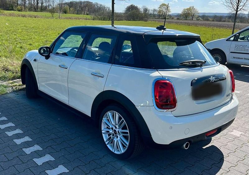 Gebraucht Mini Cooper Classic 136 PS (100 kW) 2019 Beige Kleinwagen