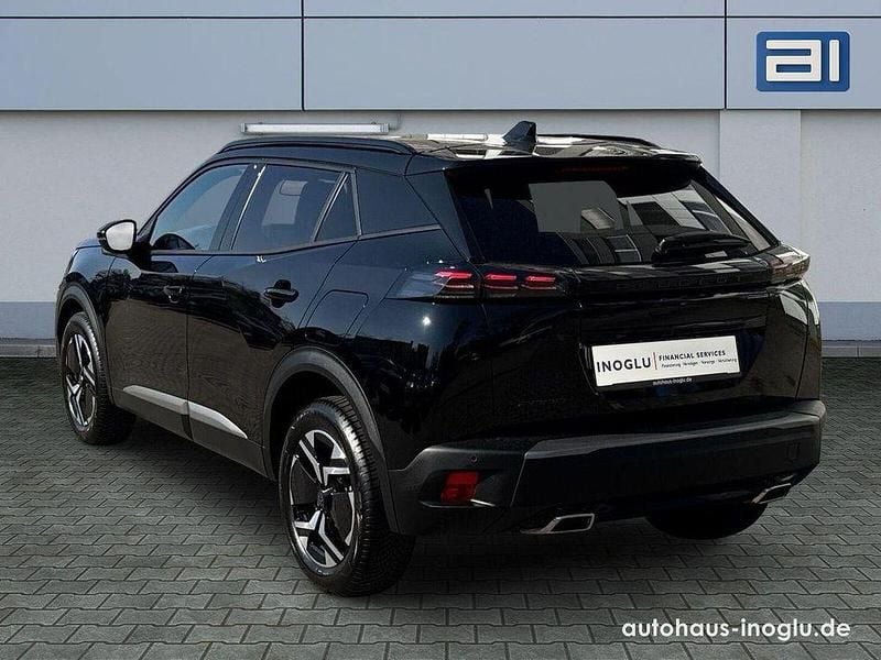 Gebraucht Peugeot 2008 Allure 131 PS (96 kW) 2024 Lackierung schwarz perla nera/ SUV