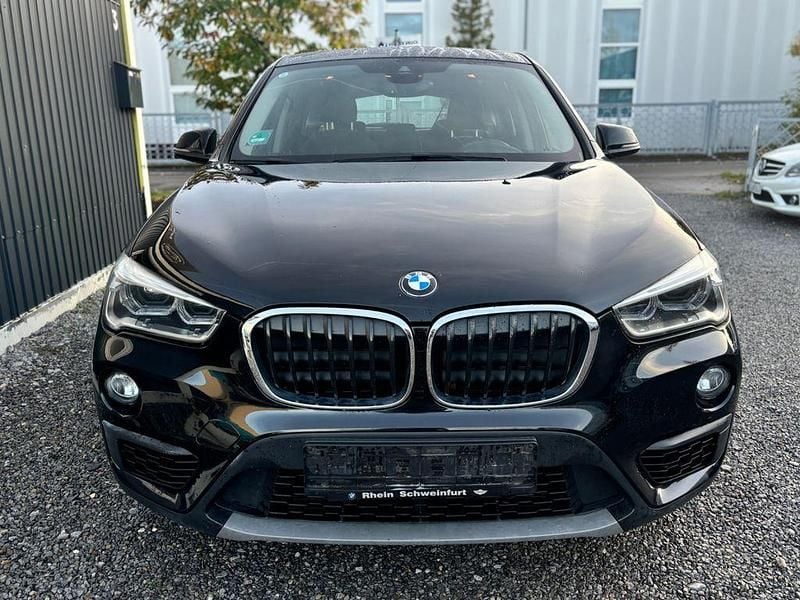 Schwarz Gebraucht 2016 BMW X1 Advantage SUV | 14.399 € (Fairer Preis) - Bild 1/4