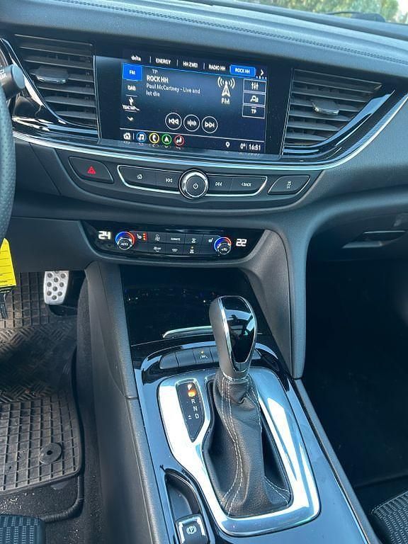 Gebraucht Opel Insignia 209 PS (153 kW) 2020 Schwarz Kombi