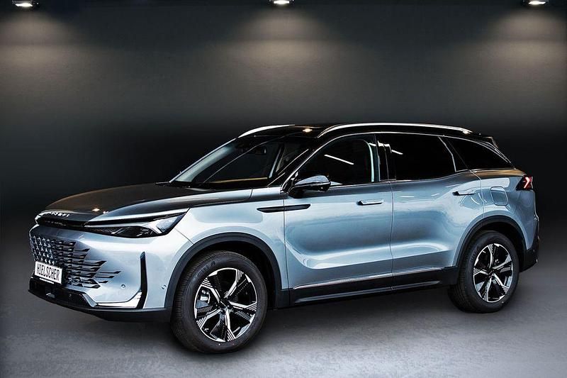 Neu Baic X75 177 PS (130 kW) 2025 Grau SUV