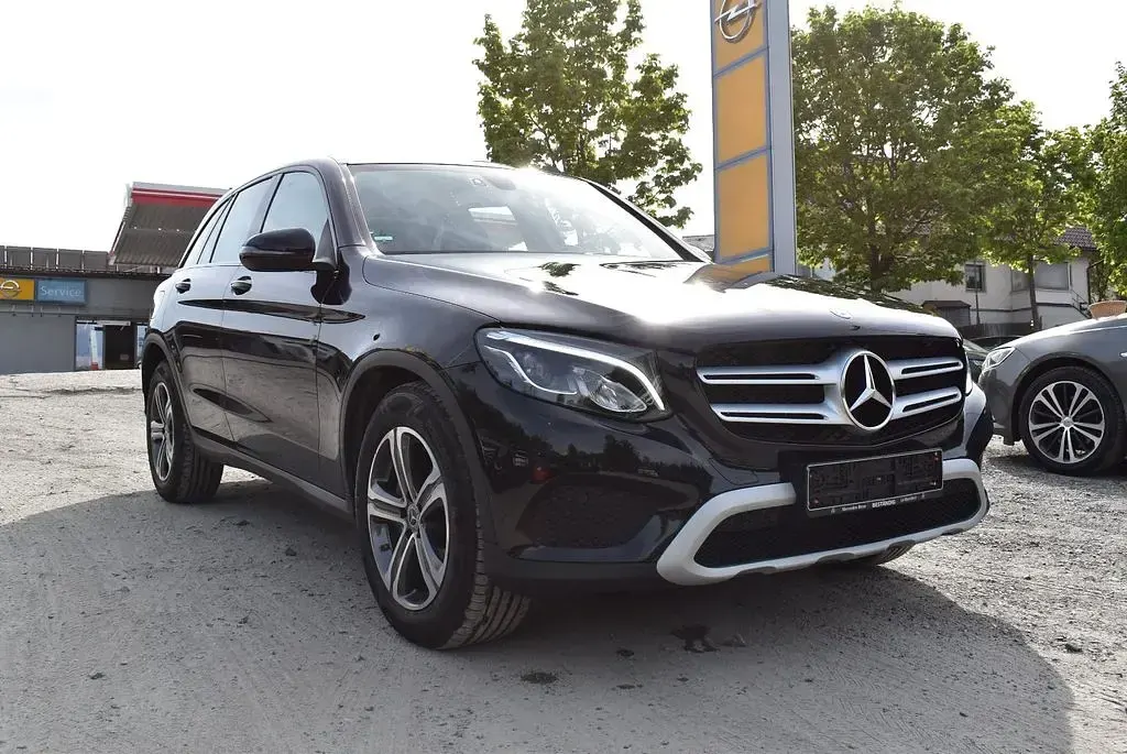 Gebraucht Mercedes GLC220 170 PS (125 kW) 2019 Schwarz SUV