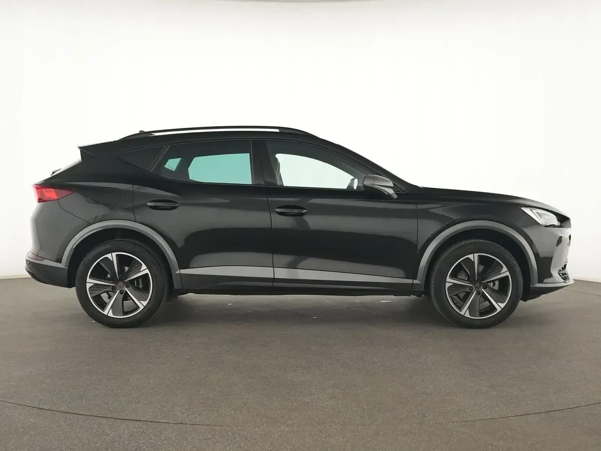 Gebraucht Cupra Formentor 150 PS (110 kW) 2024 Mitternachtsschwarz SUV