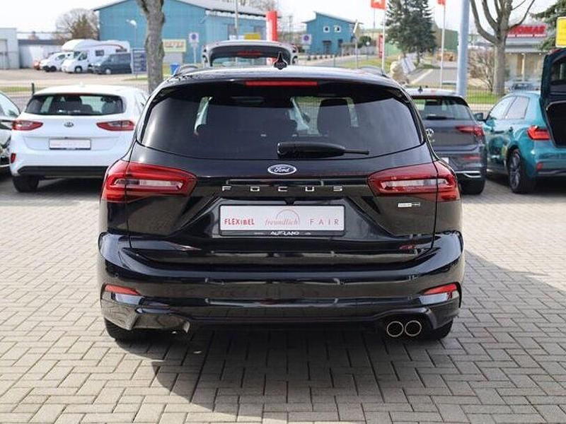 Gebraucht Ford Focus ST-Line X 155 PS (114 kW) 2023 Schwarz Kombi