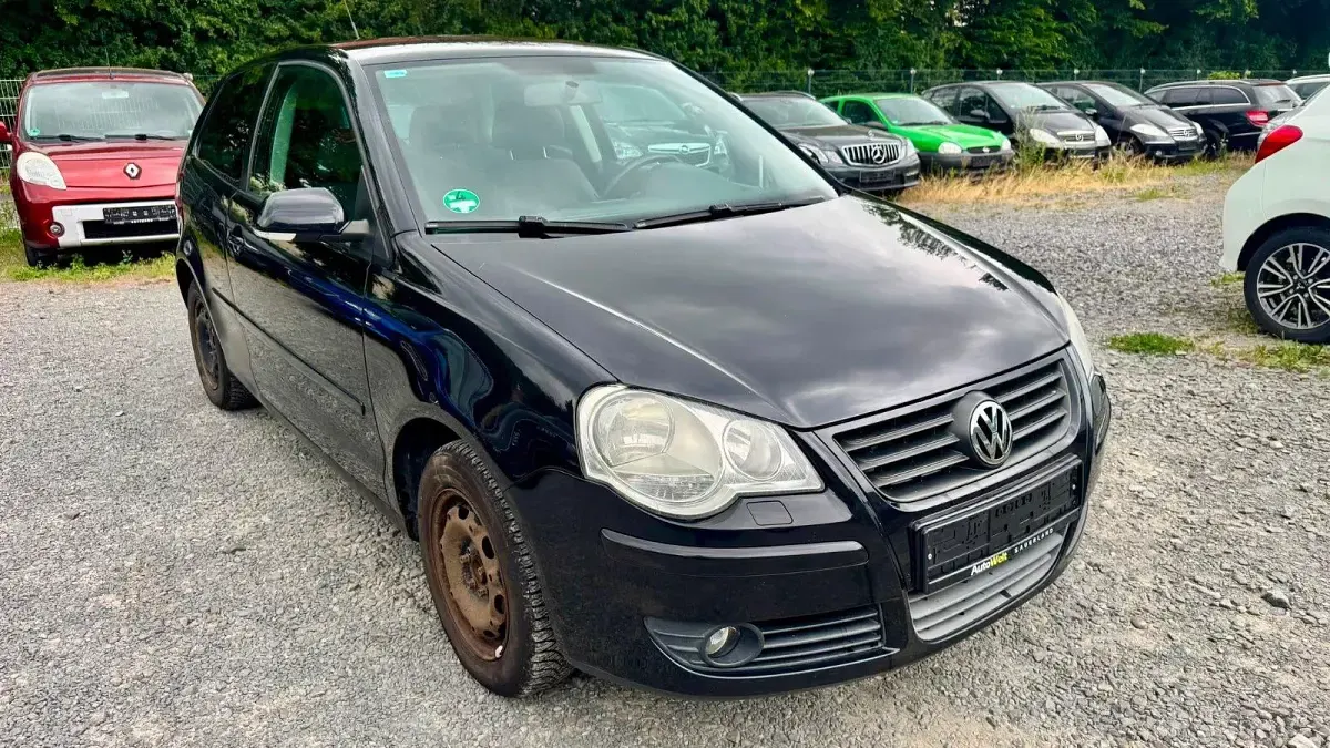 Gebraucht VW Polo United 69 PS (50 kW) 2009 Black magic perleffekt Kleinwagen