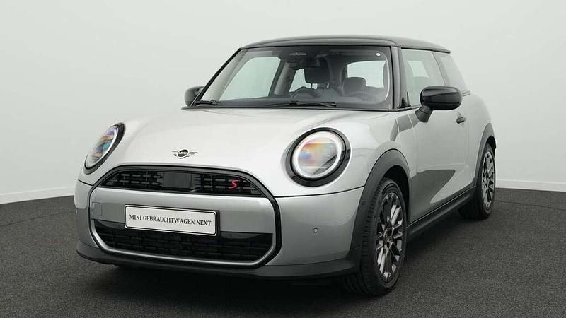 Grau Gebraucht 2024 Mini Cooper S Classic Kleinwagen | 24.351 € (Superpreis) - Bild 1/4
