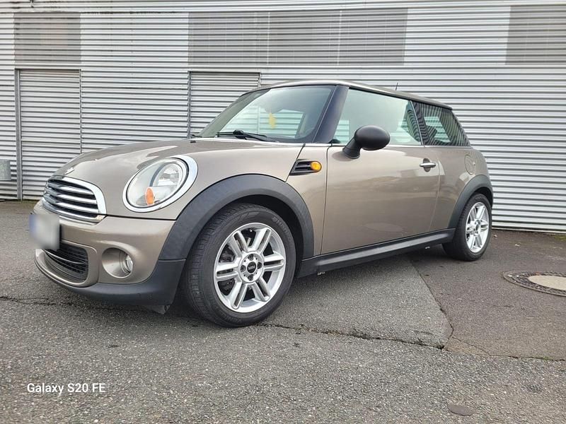 Second-hand Mini ONE 75 CP (55 kW) 2011 Maro Hatchback