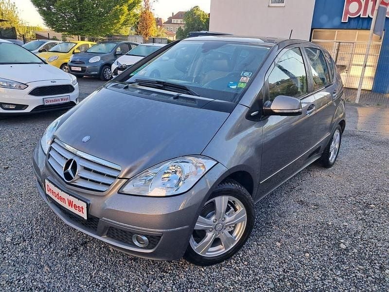 Other Gebraucht 2011 Mercedes A180 Limousine | 3.999 € (Fairer Preis) - Bild 1/4