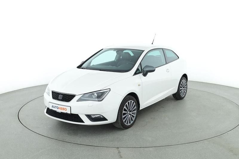 Weiß Gebraucht 2015 Seat Ibiza CONNECT Limousine | 8.400 € (Fairer Preis) - Bild 1/3