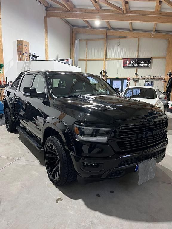 Gebraucht Dodge Ram 545 PS (400 kW) 2022 Schwarz Pickup