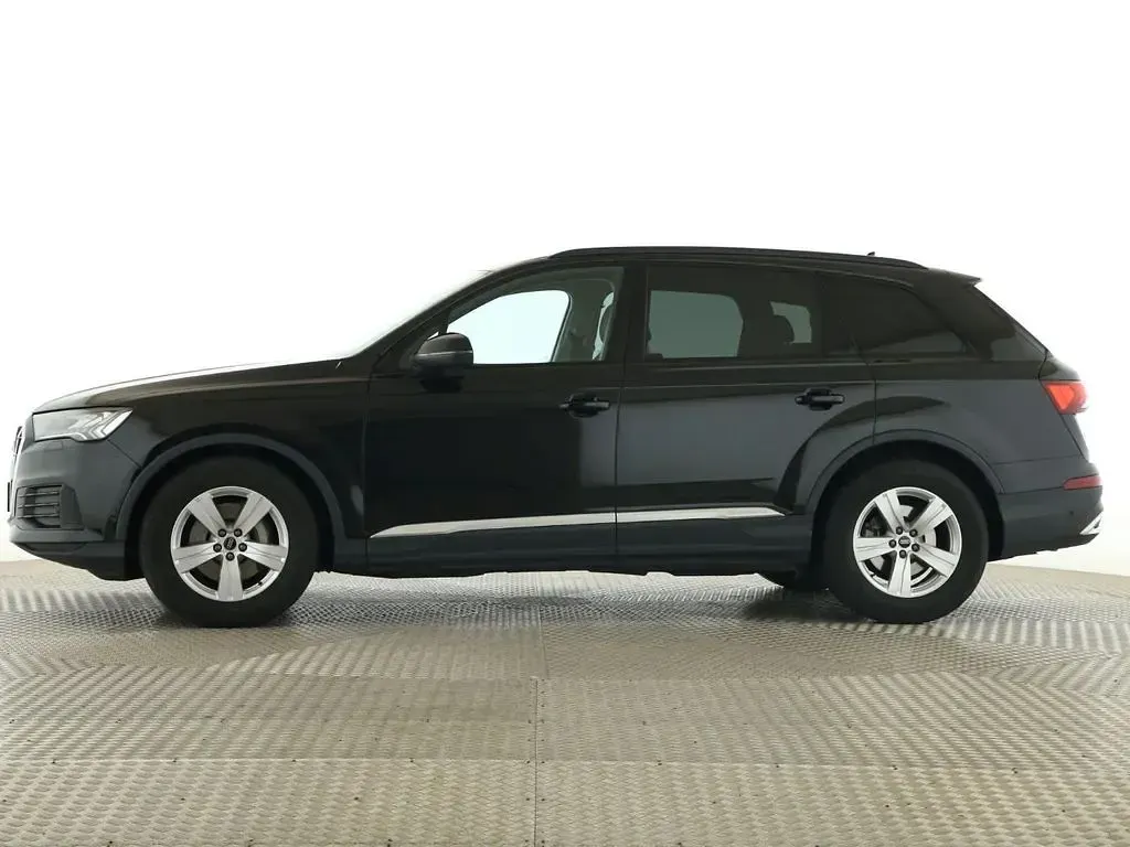 Gebraucht Audi Q7 Ambiente 286 PS (210 kW) 2023 Mythosschwarz SUV