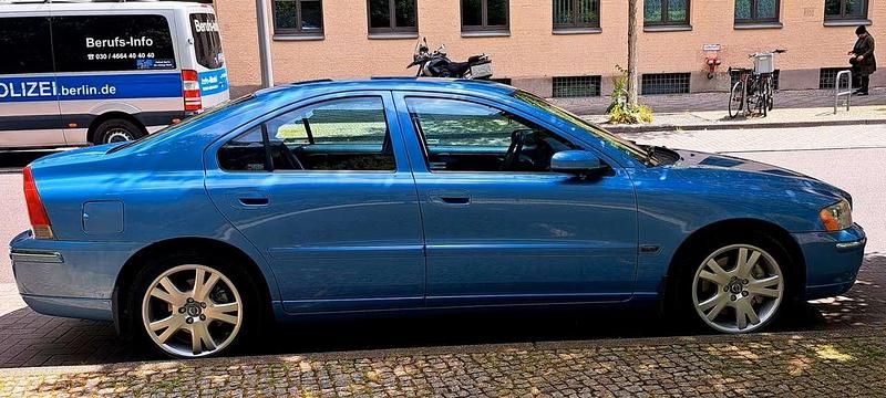Gebraucht Volvo S60 Summum 260 PS (191 kW) 2005 Blau Limousine